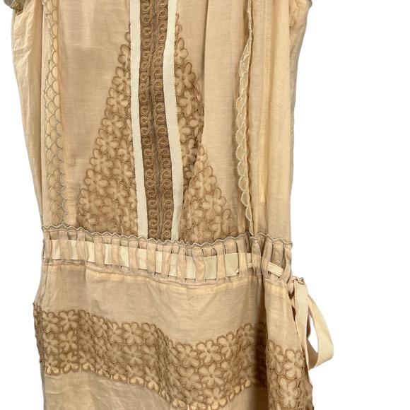 BCBGMAXAZRIA Runway Dress Beige Embroidered Short Sleeves Drop Waist Romantic S - Picture 3 of 8
